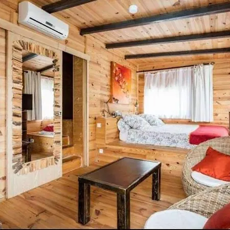 Les Jardins De L'oustal Bed & Breakfast